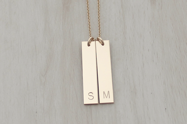 Vertical Name Bars Necklace (Two Bars)