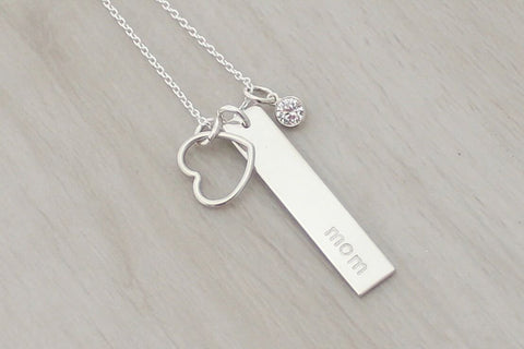 Mom Bar Necklace with an Open Heart (or Nana, Mama, Grandma, Oma, Nonna ...)