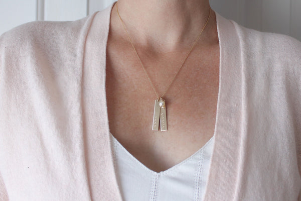 Vertical Name Bars Necklace (Two Bars)